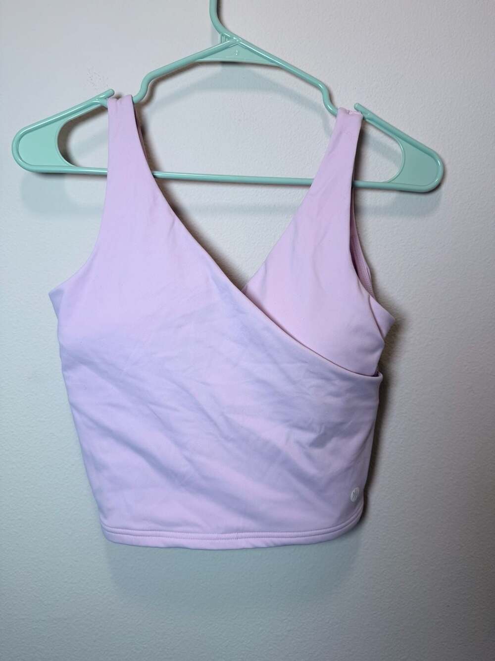 Astoria Activewear Crossover V-Neck Sports Bra Top Lilac Size M